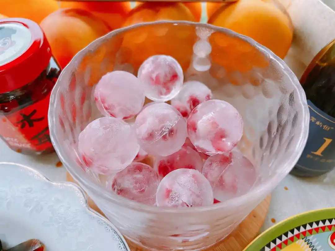 ?智能包裝新紀(jì)元：全自動(dòng)杯裝冰球生產(chǎn)線，賦能飲料企業(yè)高效量產(chǎn)